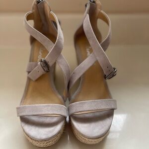 Splendid Suede Platform Wedge Heels size 6.5